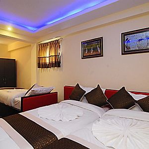 Deluxe King Room